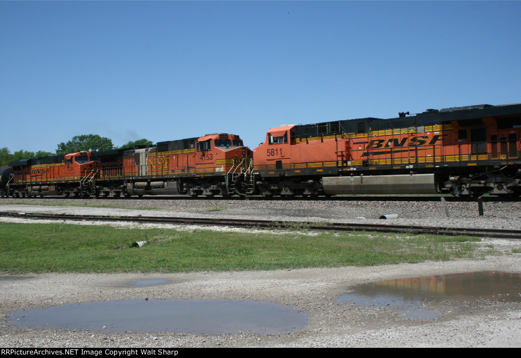 BNSF 4153